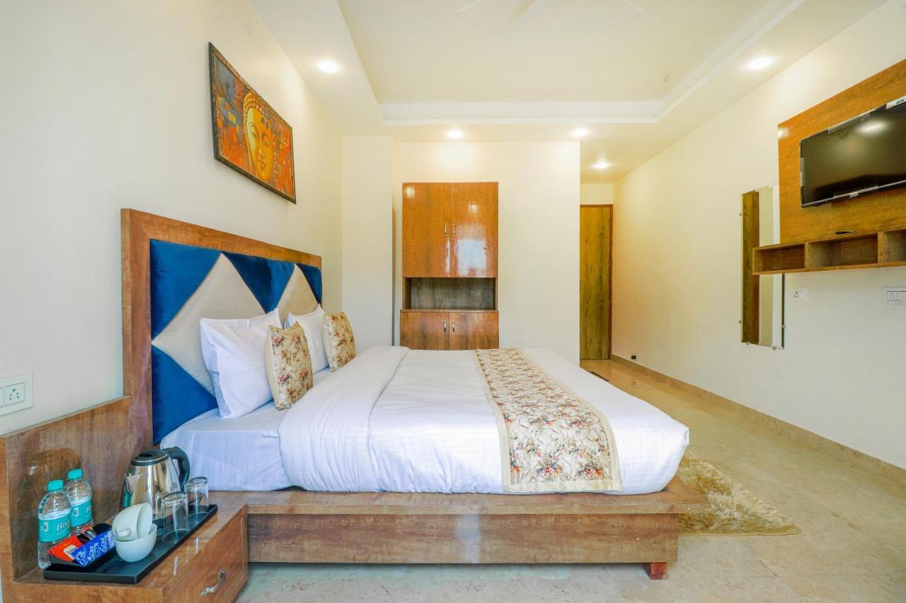 Hotel P2P Hills Rishīkesh Екстериор снимка