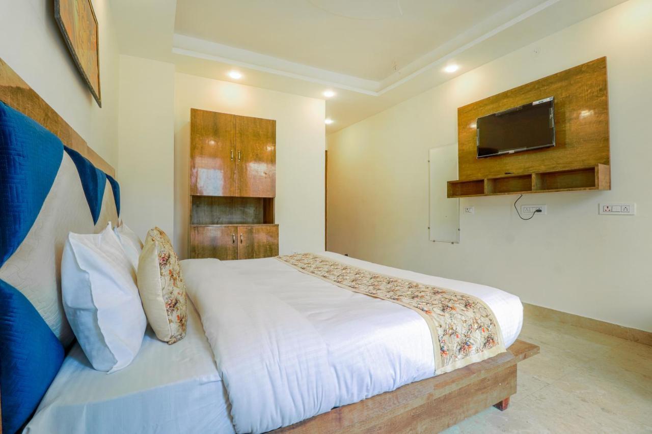 Hotel P2P Hills Rishīkesh Екстериор снимка